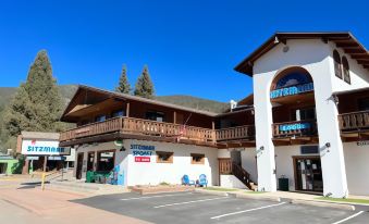 Mountain View Lodge