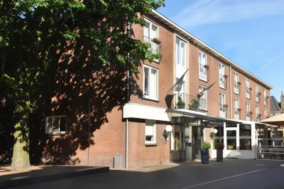 Stadshotel de Graafschap Hotels near Zonshot Zonnestudio