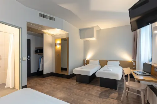 B&B Hotel Toulouse Basso Cambo Hotels in Cugnaux