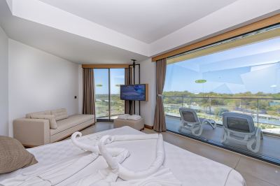 Luxury Room with Sea View
