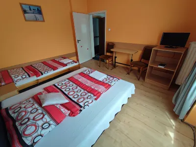 Hotel Béke Sziget Komló