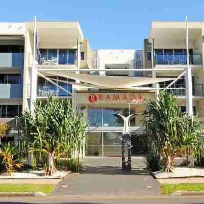 Ramada by Wyndham Hervey Bay Hotel Exterior