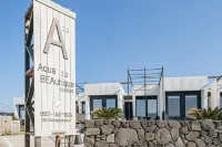 Aqua Beautique Các khách sạn gần Woljeong-ri Beach