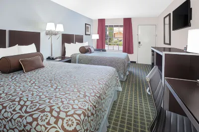 Days Inn by Wyndham Market Center Dallas Love Field Hotels in Dallas