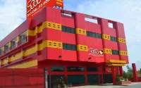崇光聖羅莎·拉古那飯店 UNITOP附近的飯店