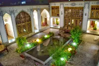 Isfahan Traditional Hotel Hotels near Si O Se Pol Bridge