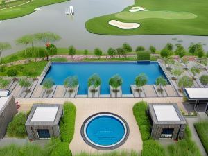 Mysa Zinc Journey by the Fern (A Glade One Golf Resort) Nani Devati Gujarat