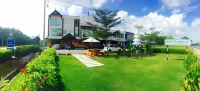 Semerah Garden Hotel Hotel di Pontian