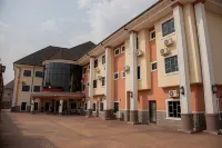 Abada Luxury Hotel and Suites Hotels in Nkpor