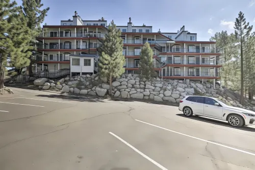 Mtn-View Lake Tahoe Escape Heavenly Daze Chalet Hotels in Stateline