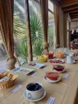Hosteria Suiza - 3-Star