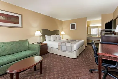 Ramada by Wyndham Altamonte Springs Near I-4 Hotels in Forest City