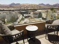 H Luxury Hotel