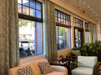 Hotel Atwater Hotels in Avalon