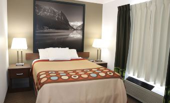 Super 8 by Wyndham Hinton