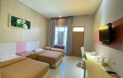 New Ayuda Puncak Hotel