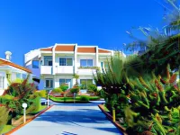 Villa Maroula