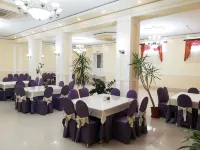 Akademiya Hotel