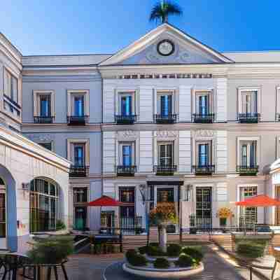 Aigle Noir Fontainebleau MGallery Hotel Exterior