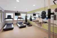 WoodSpring Suites Plano - North Dallas - baignoire
