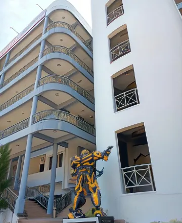 Perdana Serviced Apartment & Resorts Отели рядом с достопримечательностью «De'zone»