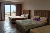 2 Br  Executive Room Beach View Apartemen Marbella Anyer