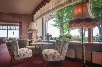 Hotel Bellevue Hotels in Lauenburg/Elbe