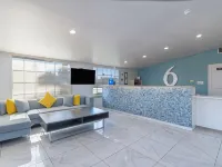 Studio 6 Suites Madera, CA - Yosemite Hotels in Madera County
