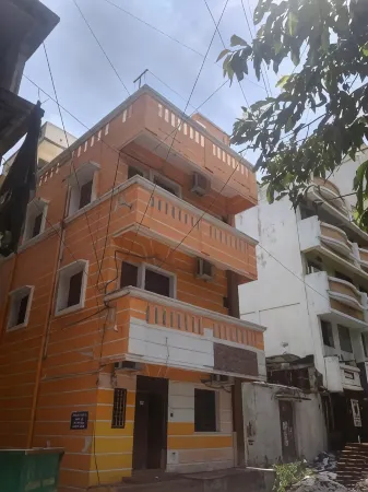 Tru Comfort Отели рядом с достопримечательностью «Pondicherry french city (White Town)»