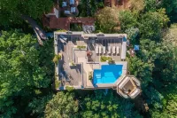 Les Pyrénées - le Grand Hôtel & le Château - Горячие источники
