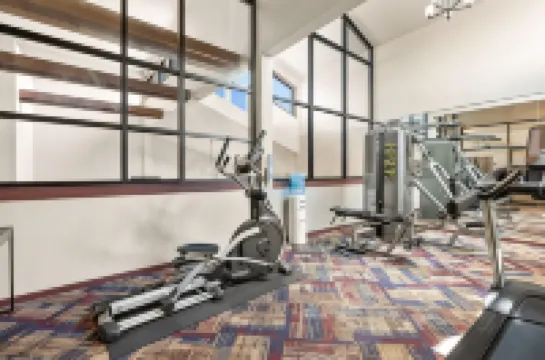 Best Western West Towne Suites