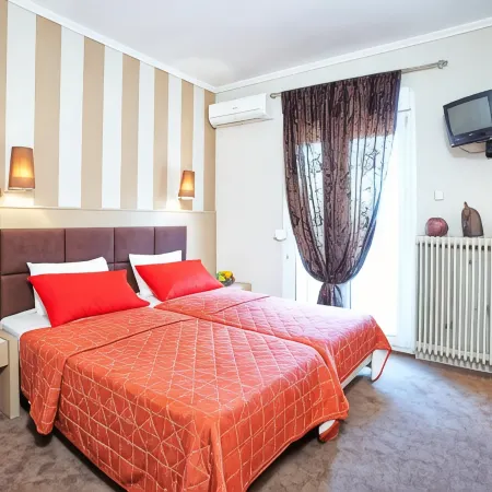 Anastassiou Hotel - Bike and Motorcycle Friendly Hotel