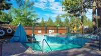 3 Peaks Resort & Beach Club - pantai