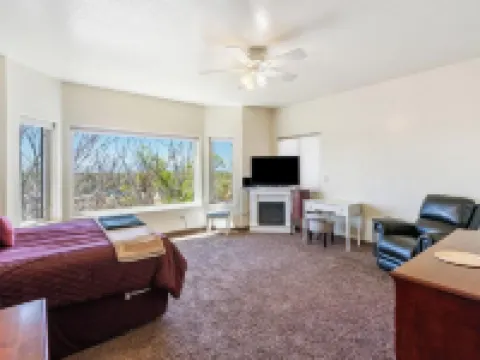 Springville Welcome Home: spacious 5-bedroom house in delightful Springville Hoteles en Springville