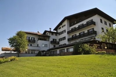 Enrosadira Hotels in der Nähe von casa marta museo