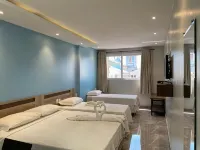 Hotel Sandis - 3 ดาว