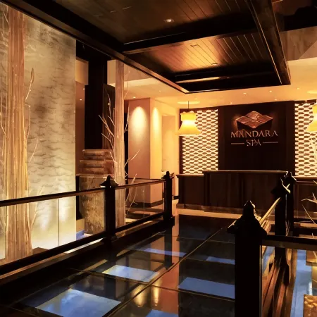 Harborside Resort & Vacation Rentals at Atlantis