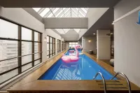 Intercity Caxias do Sul - piscina