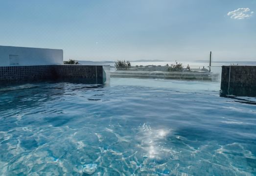 이터널 스위트 & 스튜디오