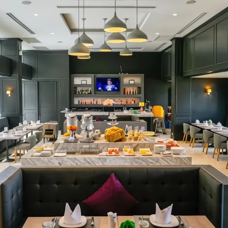 Serenity Hotel and Spa Kabinburi