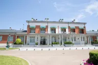 호텔 라사 스포트 - 주차장