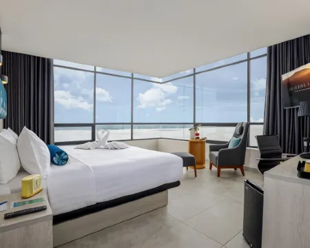 DoubleTree by Hilton Guayaquil Hotels in Guayaquil