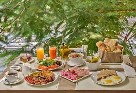 Sodeco Suites Отели в г. Ghobeiry