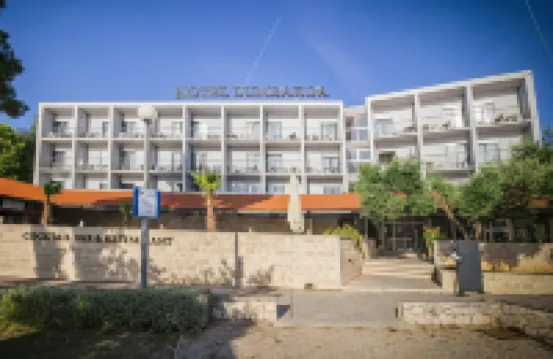 Hotel Lumbarda