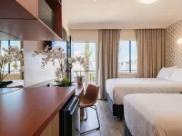 The Queens Gladstone Hotels in Gladstone Central