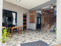 White Beach Front and Cottages