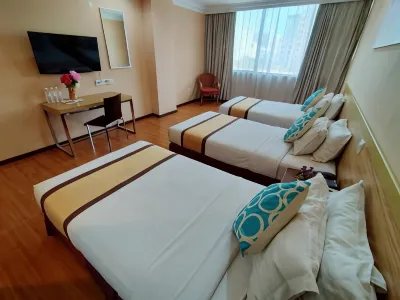 TD Plaza Hotel Hotel in zona Anjung Senja