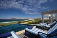 Periwinkle Lodge Guest House - Beach