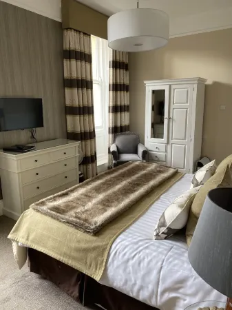 No12 Hotel Отели в г. Данбар