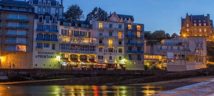 Hôtel-Restaurant Printania Hotels in Ille-et-Vilaine